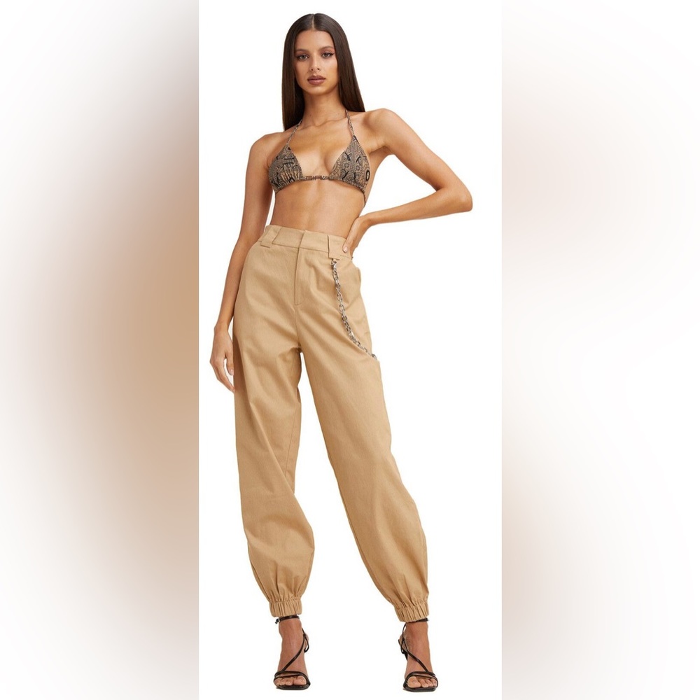 brand new i am gia cobain cargo chain beige pants